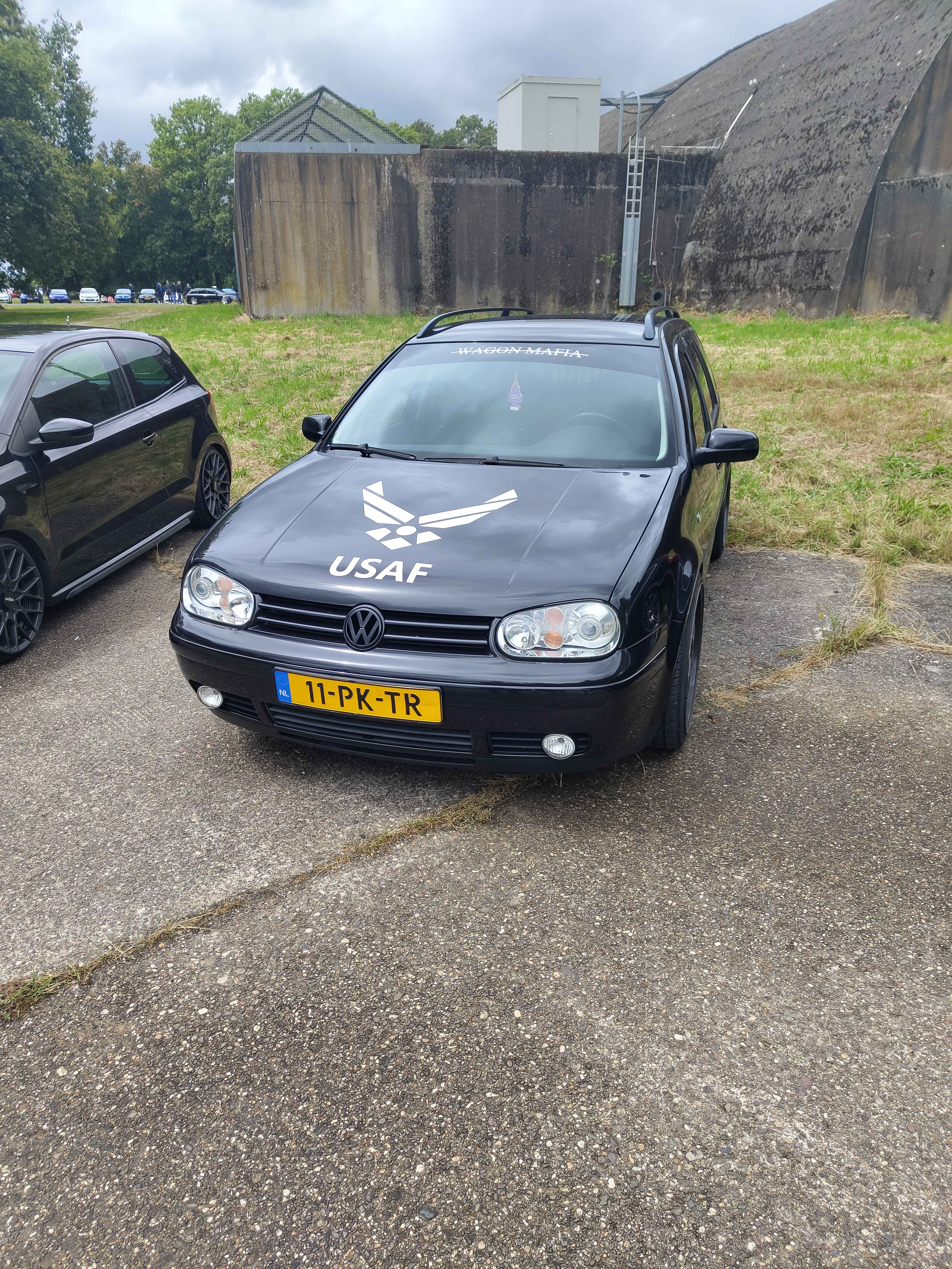 a car immage is supposed to be here