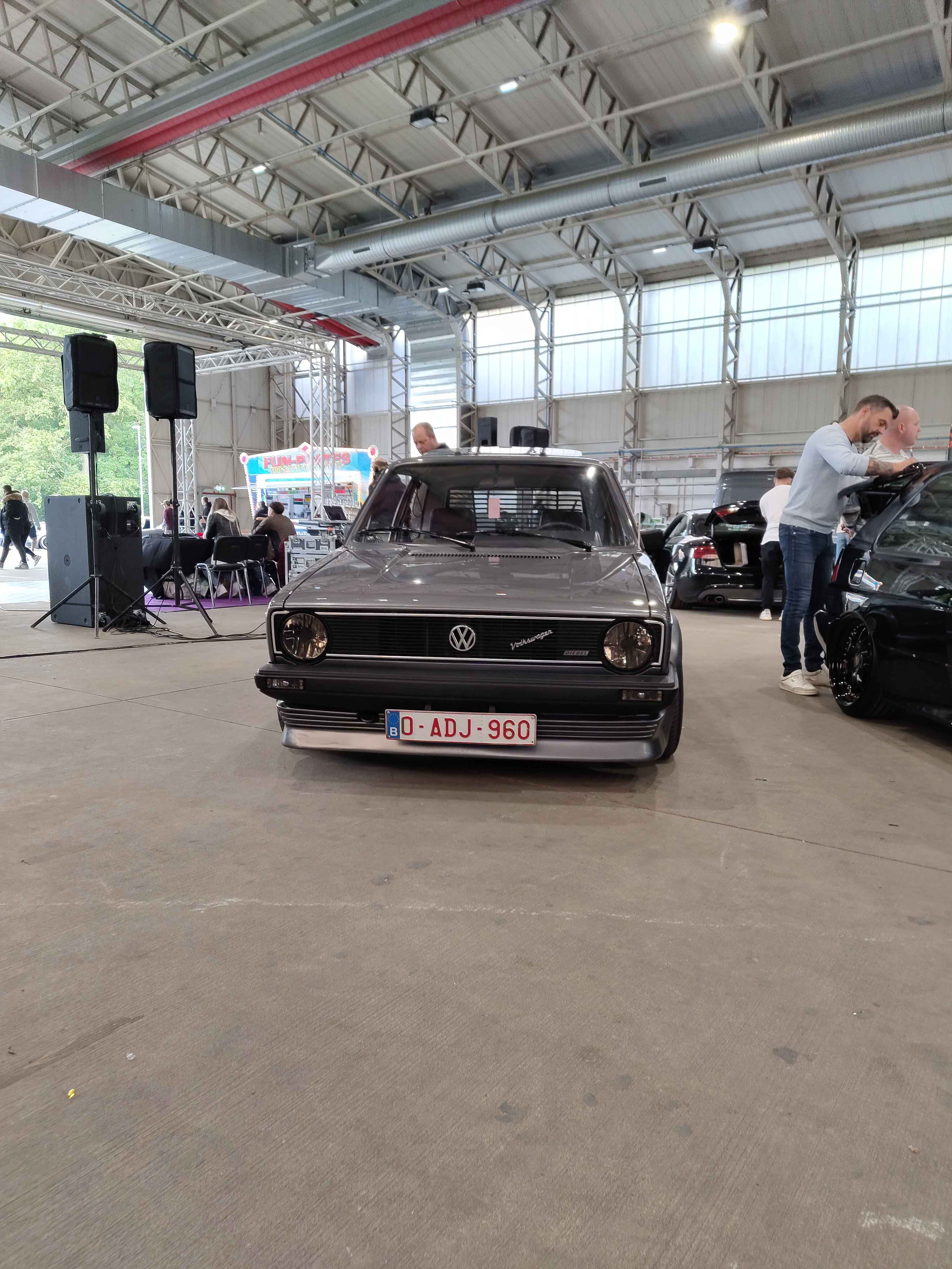 a car image is supposed to be here